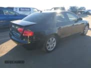 ✅ 2010 Audi A4 Premium • VIN: WAUBFAFL3AN006648 • Lot: 43610606. Wystawiony na IAAI z przebiegiem 264 102 mil. Bezpłatny archiwum sprzedaży aukcyjnych z USA i szczegółowy raport historii pojazdu na DreamBid. Zdjęcie 4.