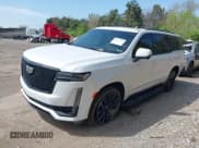 ✅ 2023 Cadillac Escalade 4WD Sport • VIN: 1GYS4EKL9PR394714 • Лот: 42074356. Опубликован ранее на IAAI с пробегом 48 404 миль. Бесплатный доступ к архиву аукционных продаж из США и подробный отчёт об истории автомобиля на DreamBid. Изображение 2.