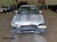 ✅ 2000 Nissan Altima GXE • VIN: 1N4DL01A1YC125718 • Лот: 57508975. Опубликован ранее на Copart с пробегом 200 598 миль. Бесплатный доступ к архиву аукционных продаж из США и подробный отчёт об истории автомобиля на DreamBid. Изображение 5.