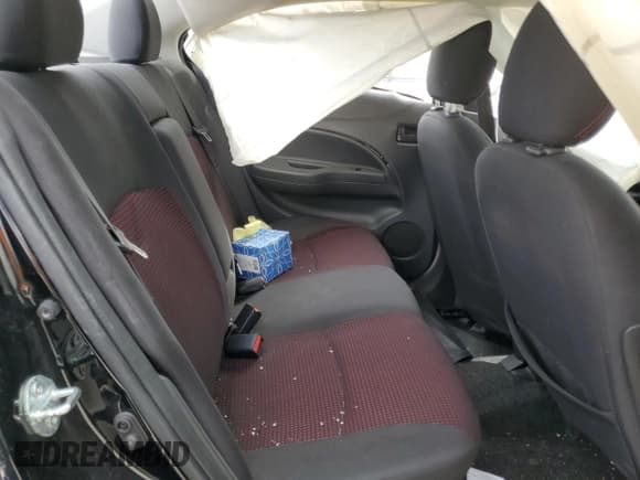 ✅ 2020 Mitsubishi Mirage SE • VIN: ML32F4FJ0LHF11945 • Lot: 49724275. Wystawiony na Copart z przebiegiem 46 543 mil. Bezpłatny archiwum sprzedaży aukcyjnych z USA i szczegółowy raport historii pojazdu na DreamBid. Zdjęcie 10.