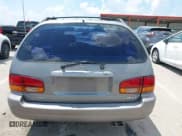 ✅ 1992 Toyota Camry • VIN: 4T1VK12W6NU047357 • Lot: 42593322. Wystawiony na IAAI z przebiegiem 325 406 mil. Bezpłatny archiwum sprzedaży aukcyjnych z USA i szczegółowy raport historii pojazdu na DreamBid. Zdjęcie 17.