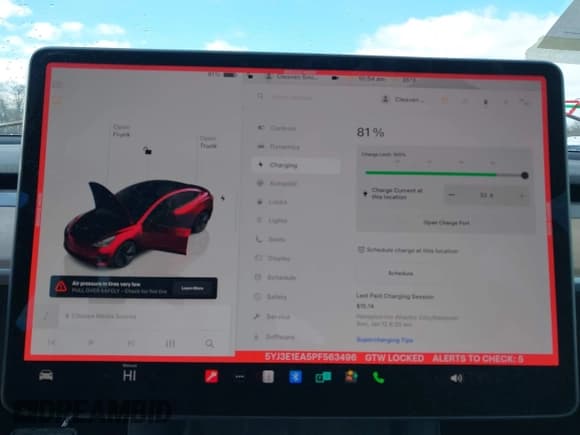 ✅ 2023 Tesla Model 3 • VIN: 5YJ3E1EA5PF563496 • Lot: 41541727. Wystawiony na IAAI z przebiegiem 20 375 mil. Bezpłatny archiwum sprzedaży aukcyjnych z USA i szczegółowy raport historii pojazdu na DreamBid. Zdjęcie 17.