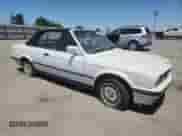 1991 BMW 3 Series z VIN WBABB2314MEC26165, wystawiony jako Copart lot #58839205 z przebiegiem 124 898 mil mil oraz Szkoda całkowita • Salvage title. Historia ofert i sprzedaży dostępna na DreamBid. Obrazek 4.
