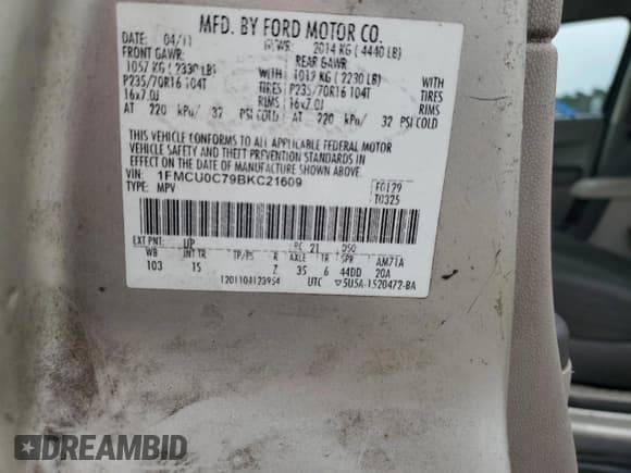 ✅ 2011 Ford Escape XLS • VIN: 1FMCU0C79BKC21609 • Лот: 90109615. Опубликован ранее на Copart с пробегом 247 391 миль. Бесплатный доступ к архиву аукционных продаж из США и подробный отчёт об истории автомобиля на DreamBid. Изображение 12.