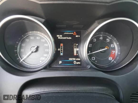 ✅ 2015 Jaguar F-Type S • VIN: SAJWA6GL6FMK13788 • Lot: 82656815. Wystawiony na Copart z przebiegiem 59 155 mil. Bezpłatny archiwum sprzedaży aukcyjnych z USA i szczegółowy raport historii pojazdu na DreamBid. Zdjęcie 9.