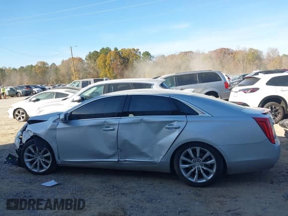✅ 2016 Cadillac XTS Luxury Collection • VIN: 2G61M5S30G9160296 • Lot: 43708507. Listed on IAAI with 146,376 mi. Free auction sales archive from the USA and detailed vehicle history report at DreamBid. Image 13.