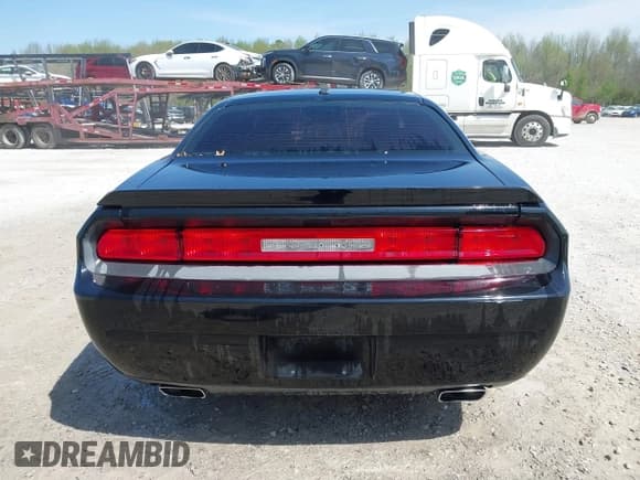 ✅ 2012 Dodge Challenger SXT • VIN: 2C3CDYAGXCH121294 • Lot: 41943192. Listed on IAAI with 197,654 mi. Free auction sales archive from the USA and detailed vehicle history report at DreamBid. Image 16.