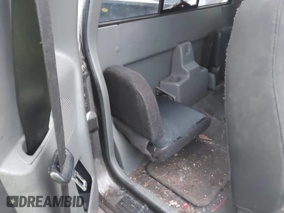 ✅ 2004 Ford Ranger XLT Appearance • VIN: 1FTYR44E84PA67223 • Lot: 43888306. Listed on IAAI with 181,926 mi. Free auction sales archive from the USA and detailed vehicle history report at DreamBid. Image 8.