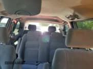 ✅ 2002 Kia Sedona LX • VIN: KNDUP131826328869 • Лот: 53855625. Опубликован ранее на Copart с пробегом 172 204 миль. Бесплатный доступ к архиву аукционных продаж из США и подробный отчёт об истории автомобиля на DreamBid. Изображение 10.