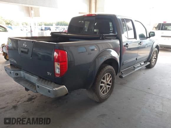 ✅ 2016 Nissan Frontier SV • VIN: 1N6AD0ER0GN711465 • Lot: 43786799. Wystawiony na IAAI z przebiegiem 208 008 mil. Bezpłatny archiwum sprzedaży aukcyjnych z USA i szczegółowy raport historii pojazdu na DreamBid. Zdjęcie 4.