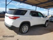 ✅ 2019 Chevrolet Traverse LT Cloth • VIN: 1GNERGKW8KJ173601 • Lot: 92924215. Wystawiony na Copart z przebiegiem 19 395 mil. Bezpłatny archiwum sprzedaży aukcyjnych z USA i szczegółowy raport historii pojazdu na DreamBid. Zdjęcie 3.