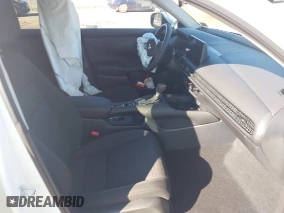 ✅ 2026 Honda HR-V LX • VIN: 3CZRZ2H39TM710470 • Лот: 43413214. Опубликован ранее на IAAI с пробегом 652 миль. Бесплатный доступ к архиву аукционных продаж из США и подробный отчёт об истории автомобиля на DreamBid. Изображение 5.