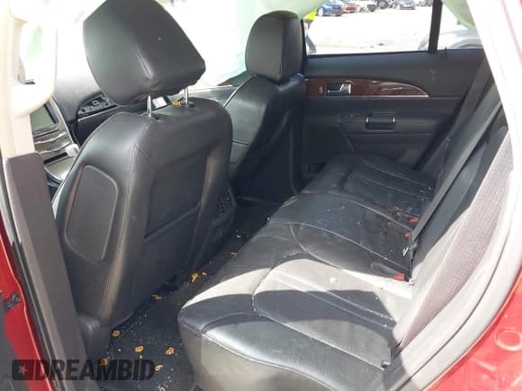 ✅ 2015 Lincoln MKX • VIN: 2LMDJ8JK3FBL24337 • Lot: 41913926. Listed on IAAI with 142,619 mi. Free auction sales archive from the USA and detailed vehicle history report at DreamBid. Image 8.