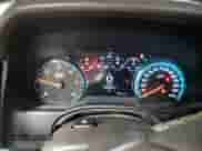 2017 Chevrolet Suburban Premier z VIN 1GNSKJKC8HR118053, wystawiony jako Copart lot #73375784 z przebiegiem 100 812 mil mil oraz Szkoda całkowita • Salvage title. Historia ofert i sprzedaży dostępna na DreamBid. Obrazek 9.