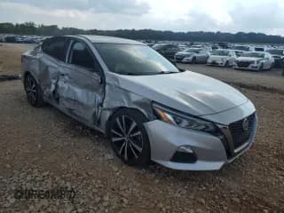 ✅ 2019 Nissan Altima SR • VIN: 1N4BL4CV0KC182708 • Lot: 68739115. Wystawiony na Copart z przebiegiem 116 345 mil. Bezpłatny archiwum sprzedaży aukcyjnych z USA i szczegółowy raport historii pojazdu na DreamBid. Zdjęcie 4.