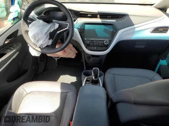 ✅ 2017 Chevrolet Bolt EV Premier • VIN: 1G1FX6S04H4184166 • Lot: 46570584. Wystawiony na Copart z przebiegiem 27 117 mil. Bezpłatny archiwum sprzedaży aukcyjnych z USA i szczegółowy raport historii pojazdu na DreamBid. Zdjęcie 8.