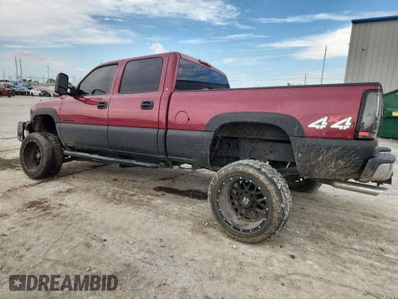 ✅ 2006 Chevrolet Silverado 2500HD LT2 • VIN: 1GCHK23U96F146989 • Lot: 62789965. Wystawiony na Copart z przebiegiem Nie podano. Bezpłatny archiwum sprzedaży aukcyjnych z USA i szczegółowy raport historii pojazdu na DreamBid. Zdjęcie 2.