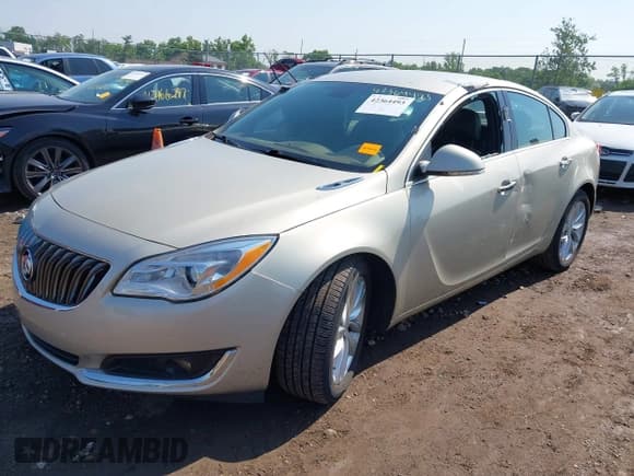 ✅ 2014 Buick Regal Premium I • VIN: 2G4GN5EXXE9321071 • Lot: 42364493. Listed on IAAI with 69,629 mi. Free auction sales archive from the USA and detailed vehicle history report at DreamBid. Image 2.