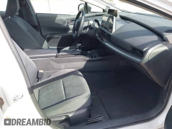 2024 Toyota Prius LE с VIN JTDACAAU3R3030785, выставлен на аукционе IAAI как лот 43417913 с пробегом 62 646 миль миль и . История ставок и продаж доступна на DreamBid. Изображение 5.