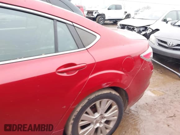 ✅ 2010 Mazda 6 i Touring • VIN: 1YVHZ8CHXA5M33347 • Lot: 43765481. Listed on IAAI with 227,189 mi. Free auction sales archive from the USA and detailed vehicle history report at DreamBid. Image 18.