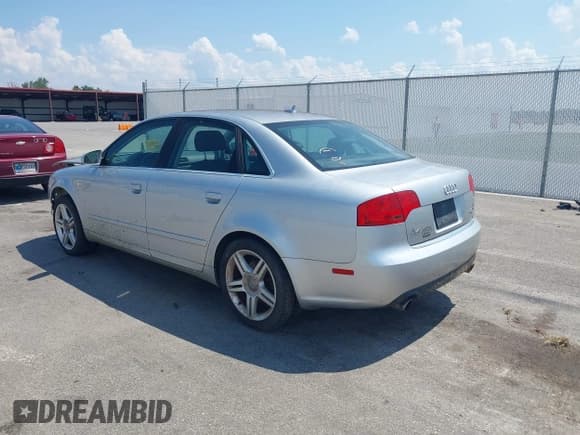 ✅ 2007 Audi A4 2.0T • VIN: WAUDF78E17A042574 • Lot: 43003938. Listed on IAAI with Not provided. Free auction sales archive from the USA and detailed vehicle history report at DreamBid. Image 3.