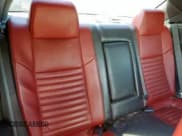 ✅ 2013 Dodge Challenger R/T Classic • VIN: 2C3CDYBT4DH685861 • Lot: 67073485. Wystawiony na Copart z przebiegiem 119 710 mil. Bezpłatny archiwum sprzedaży aukcyjnych z USA i szczegółowy raport historii pojazdu na DreamBid. Zdjęcie 10.