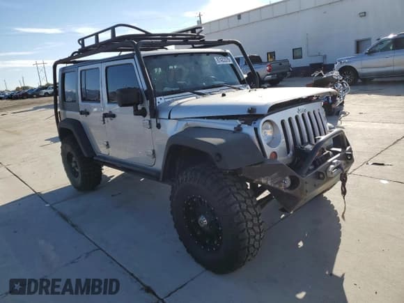 ✅ 2010 Jeep Wrangler Unlimited Sport • VIN: 1J4BA3H10AL117429 • Лот: 87422375. Опубликован ранее на Copart с пробегом Не указан. Бесплатный доступ к архиву аукционных продаж из США и подробный отчёт об истории автомобиля на DreamBid. Изображение 4.