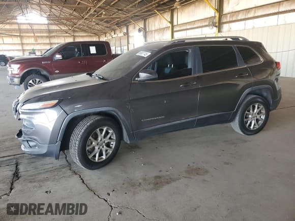 ✅ 2014 Jeep Cherokee Latitude • VIN: 1C4PJMCS3EW145439 • Lot: 89907745. Wystawiony na Copart z przebiegiem 146 950 mil. Bezpłatny archiwum sprzedaży aukcyjnych z USA i szczegółowy raport historii pojazdu na DreamBid. Zdjęcie 1.