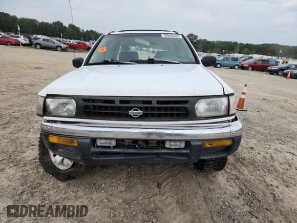 ✅ 1998 Nissan Pathfinder XE • VIN: JN8AR05S1WW215997 • Lot: 70959335. Listed on Copart with 257,430 mi. Free auction sales archive from the USA and detailed vehicle history report at DreamBid. Image 5.