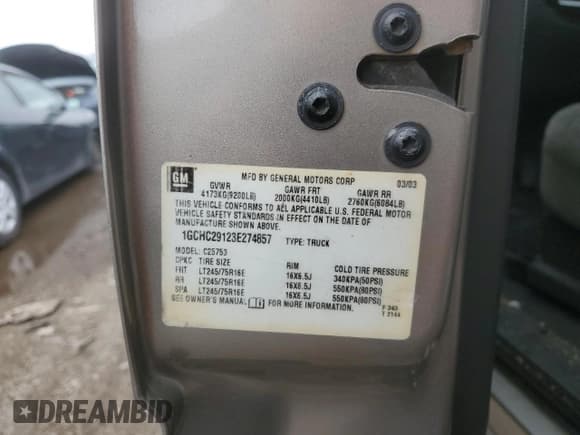 ✅ 2003 Chevrolet Silverado 2500HD LS • VIN: 1GCHC29123E274857 • Лот: 53446795. Опубликован ранее на Copart с пробегом 198 736 миль. Бесплатный доступ к архиву аукционных продаж из США и подробный отчёт об истории автомобиля на DreamBid. Изображение 12.