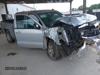 ✅ 2017 Chevrolet Silverado 1500 LT • VIN: 3GCPCREC2HG199797 • Лот: 43010950. Опубликован ранее на IAAI с пробегом 75 928 миль. Бесплатный доступ к архиву аукционных продаж из США и подробный отчёт об истории автомобиля на DreamBid. Изображение 1.