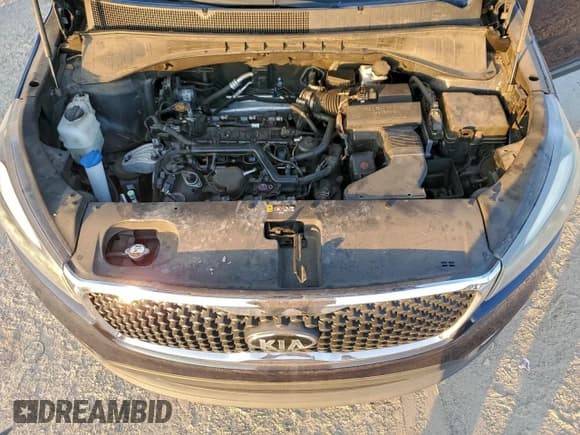 ✅ 2017 Kia Sorento LX • VIN: 5XYPG4A53HG311794 • Lot: 94691145. Listed on Copart with 134,248 mi. Free auction sales archive from the USA and detailed vehicle history report at DreamBid. Image 12.