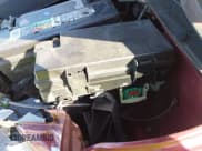 ✅ 2017 Dodge Grand Caravan SE • VIN: 2C4RDGBG3HR648996 • Lot: 39329230. Wystawiony na IAAI z przebiegiem 108 260 mil. Bezpłatny archiwum sprzedaży aukcyjnych z USA i szczegółowy raport historii pojazdu na DreamBid. Zdjęcie 14.