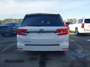 ✅ 2024 Honda Odyssey Elite • VIN: 5FNRL6H93RB025591 • Лот: 43683282. Опубликован ранее на IAAI с пробегом 43 889 миль. Бесплатный доступ к архиву аукционных продаж из США и подробный отчёт об истории автомобиля на DreamBid. Изображение 16.