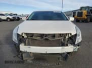 ✅ 2013 Cadillac XTS Luxury • VIN: 2G61R5S31D9215402 • Lot: 91679205. Wystawiony na Copart z przebiegiem 179 448 mil. Bezpłatny archiwum sprzedaży aukcyjnych z USA i szczegółowy raport historii pojazdu na DreamBid. Zdjęcie 5.