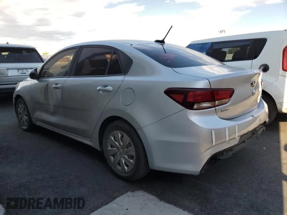 ✅ 2018 Kia Rio S • VIN: 3KPA24ABXJE094998 • Lot: 62852375. Wystawiony na Copart z przebiegiem 102 605 mil. Bezpłatny archiwum sprzedaży aukcyjnych z USA i szczegółowy raport historii pojazdu na DreamBid. Zdjęcie 2.