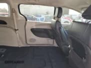 ✅ 2020 Chrysler Voyager LXi • VIN: 2C4RC1DG8LR216264 • Lot: 91803125. Wystawiony na Copart z przebiegiem 199 871 mil. Bezpłatny archiwum sprzedaży aukcyjnych z USA i szczegółowy raport historii pojazdu na DreamBid. Zdjęcie 11.