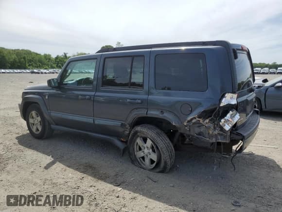 ✅ 2008 Jeep Commander Sport • VIN: 1J8HG48N58C127500 • Lot: 58834495. Listed on Copart with 163,897 mi. Free auction sales archive from the USA and detailed vehicle history report at DreamBid. Image 2.