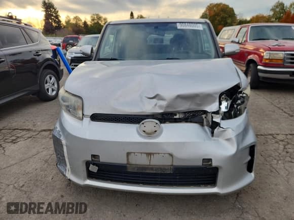 ✅ 2014 Scion xB • VIN: JTLZE4FE2EJ056062 • Lot: 90848005. Listed on Copart with 133,833 mi. Free auction sales archive from the USA and detailed vehicle history report at DreamBid. Image 5.