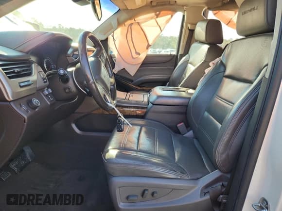 ✅ 2015 GMC Yukon Denali • VIN: 1GKS1CKJ2FR235473 • Lot: 71946005. Listed on Copart with 191,529 mi. Free auction sales archive from the USA and detailed vehicle history report at DreamBid. Image 7.