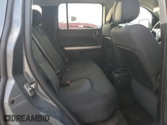 ✅ 2008 Chevrolet HHR LT • VIN: 3GNDA23D98S588985 • Lot: 91234425. Listed on Copart with 172,792 mi. Free auction sales archive from the USA and detailed vehicle history report at DreamBid. Image 10.