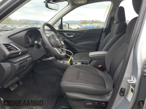 ✅ 2024 Subaru Forester Premium • VIN: JF2SKADC0RH511687 • Lot: 85001015. Listed on Copart with 22,659 mi. Free auction sales archive from the USA and detailed vehicle history report at DreamBid. Image 7.