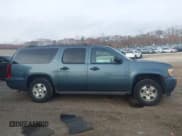 ✅ 2009 Chevrolet Suburban Commercial • VIN: 1GNFK163X9R226297 • Lot: 43697474. Listed on IAAI with 169,377 mi. Free auction sales archive from the USA and detailed vehicle history report at DreamBid. Image 13.