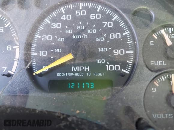 ✅ 2000 GMC Sonoma SLS 1SE • VIN: 1GTCS1452YK293533 • Lot: 41646784. Listed on IAAI with 121,173 mi. Free auction sales archive from the USA and detailed vehicle history report at DreamBid. Image 7.