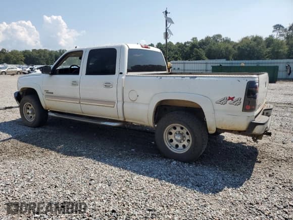 ✅ 2006 Chevrolet Silverado 2500HD LT3 • VIN: 1GCHK23D86F190448 • Lot: 81541615. Listed on Copart with 492,951 mi. Free auction sales archive from the USA and detailed vehicle history report at DreamBid. Image 2.