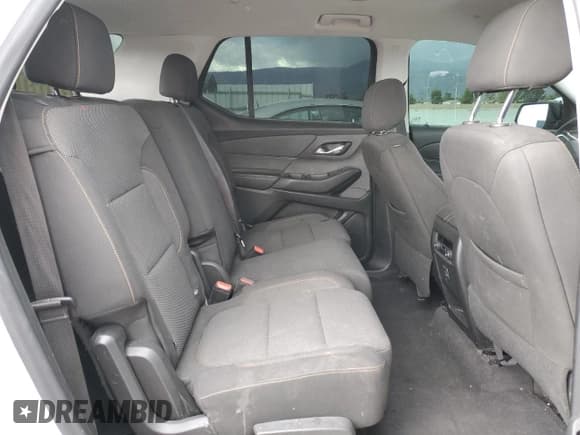 ✅ 2020 Chevrolet Traverse LS • VIN: 1GNERFKW1LJ229602 • Lot: 47083294. Wystawiony na Copart z przebiegiem 80 165 mil. Bezpłatny archiwum sprzedaży aukcyjnych z USA i szczegółowy raport historii pojazdu na DreamBid. Zdjęcie 11.