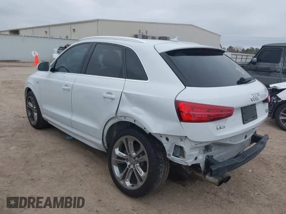 ✅ 2017 Audi Q3 Prestige • VIN: WA1GCCFS0HR013445 • Lot: 41625580. Listed on IAAI with 79,110 mi. Free auction sales archive from the USA and detailed vehicle history report at DreamBid. Image 3.