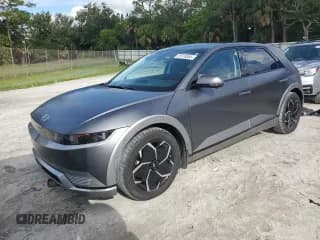 ✅ 2023 Hyundai Ioniq 5 Limited • VIN: KM8KR4AE2PU231237 • Лот: 81578365. Опубликован ранее на Copart с пробегом 10 620 миль. Бесплатный доступ к архиву аукционных продаж из США и подробный отчёт об истории автомобиля на DreamBid. Изображение 1.