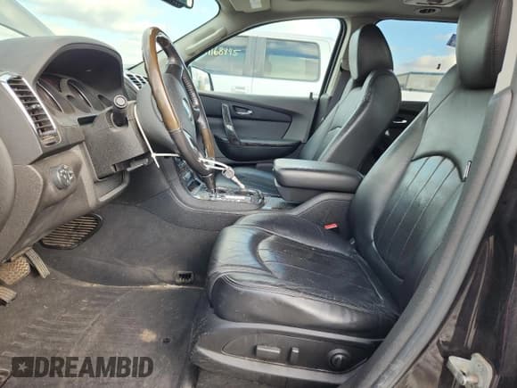 ✅ 2011 GMC Acadia Denali • VIN: 1GKKVTED1BJ203164 • Lot: 91170705. Listed on Copart with 212,755 mi. Free auction sales archive from the USA and detailed vehicle history report at DreamBid. Image 7.