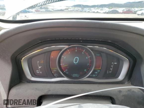 ✅ 2014 Volvo XC60 R-Design Premier Plus • VIN: YV4902DZ5E2552288 • Lot: 55175945. Listed on Copart with 161,743 mi. Free auction sales archive from the USA and detailed vehicle history report at DreamBid. Image 9.